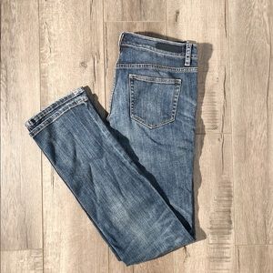 Elie Tahari Jeans distressed